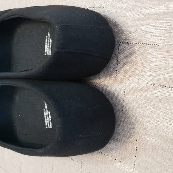 Womens Black 9.5 Flats - Picture 3 of 4